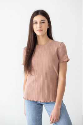 Футболка жіноча